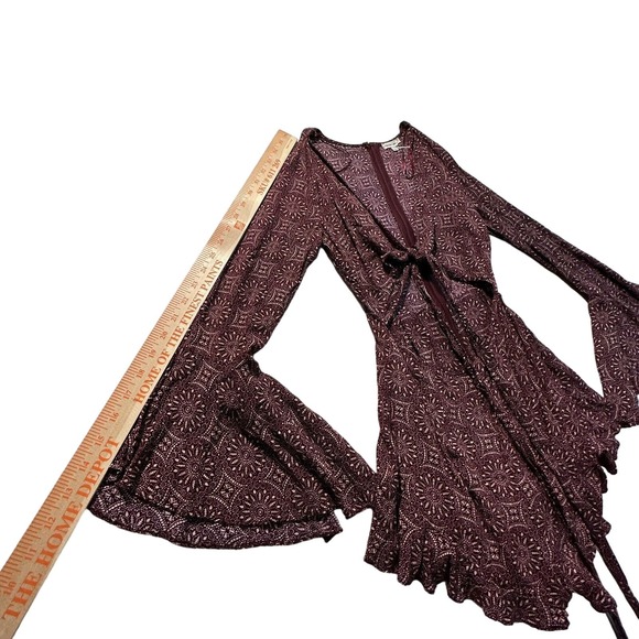 Cotton Candy LA Small Woman Shorts Jumpsuit Wrap Around Maroon White‎ Geometric - Picture 6 of 12